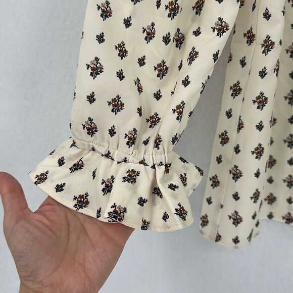 RHODE Multicolor Needlepoint Bouquet Parchment Button Down Lyra Blouse Medium - Picture 8 of 11